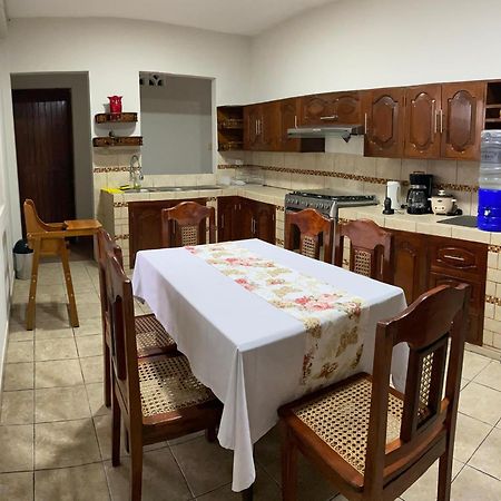 Studio 69 Aparthotel Iquitos Esterno foto
