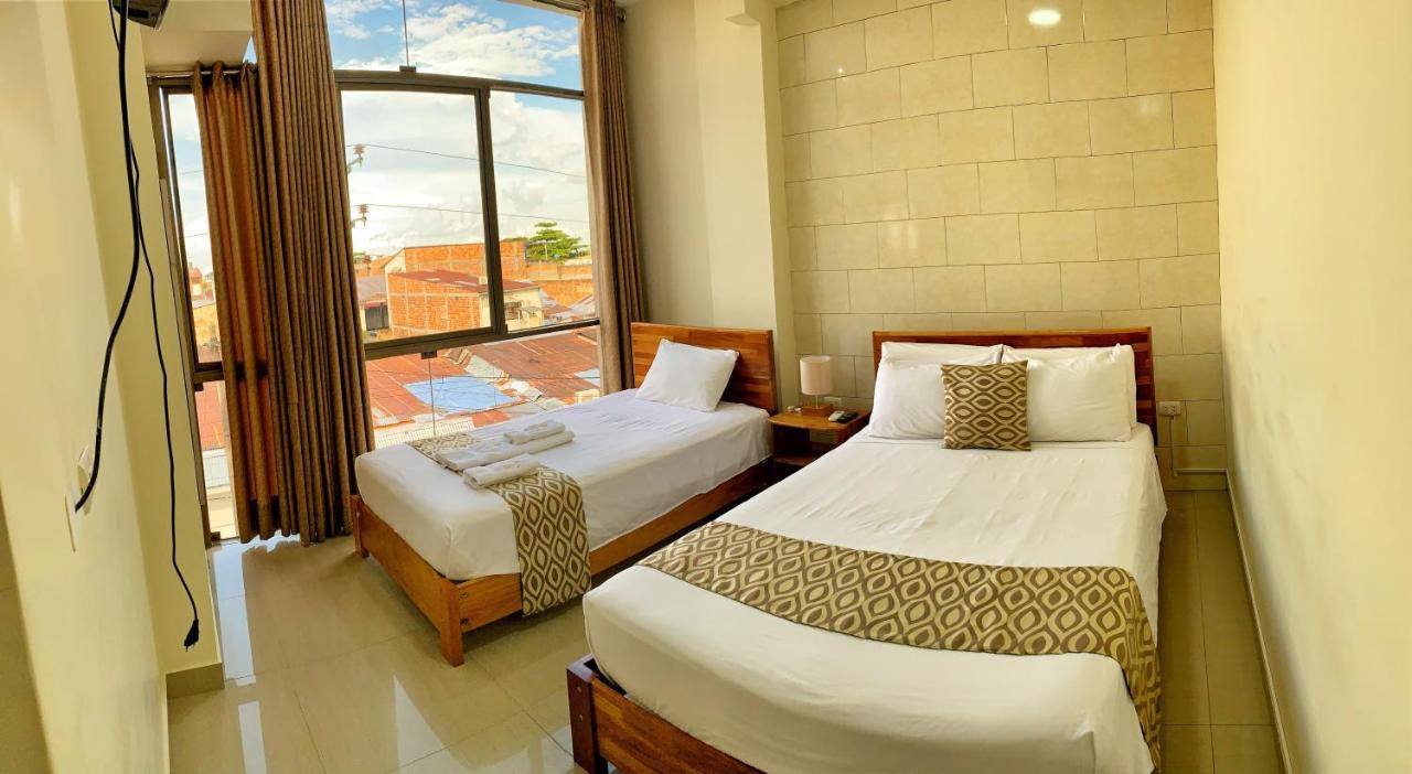 Studio 69 Aparthotel Iquitos Esterno foto